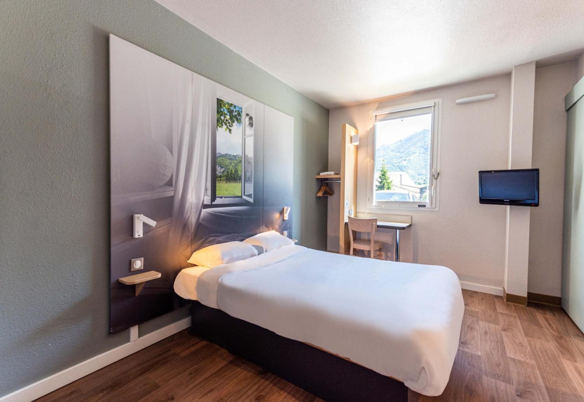 B&B Hotel Saint Jean De Maurienne Sainte-Marie-de-Cuines Экстерьер фото